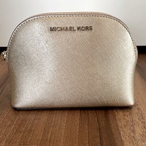 COPY - Michale Kors Small Dome Cosmetic Bag